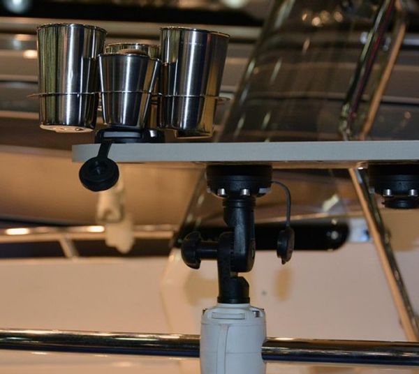 FASTEN Stainless Steel Folding Cup Holder (Ch221)